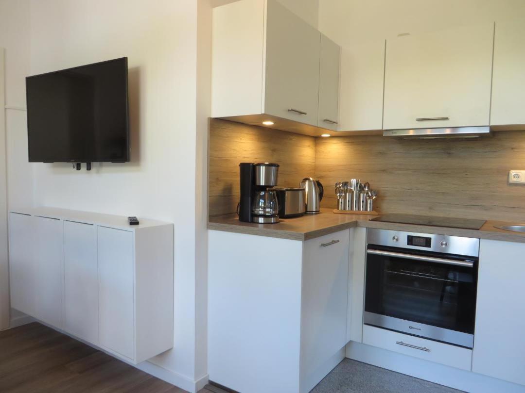 Happyness Fewo Smarthome Aurich  Exterior foto
