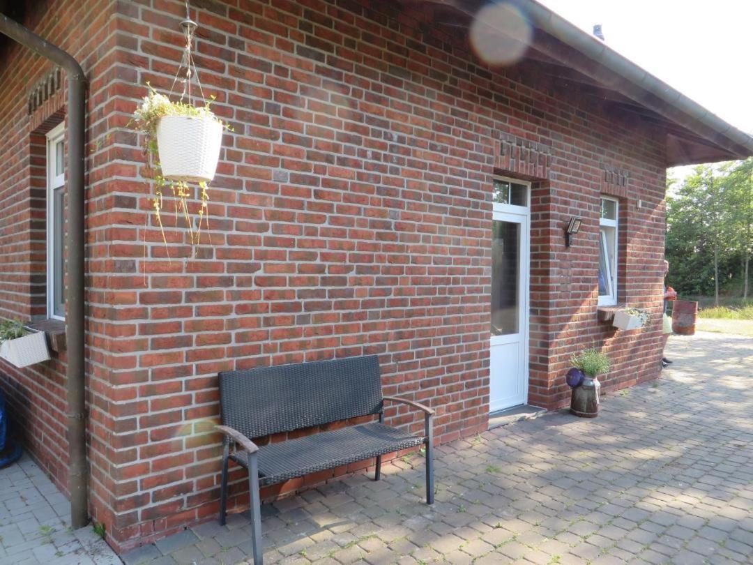 Happyness Fewo Smarthome Aurich  Exterior foto